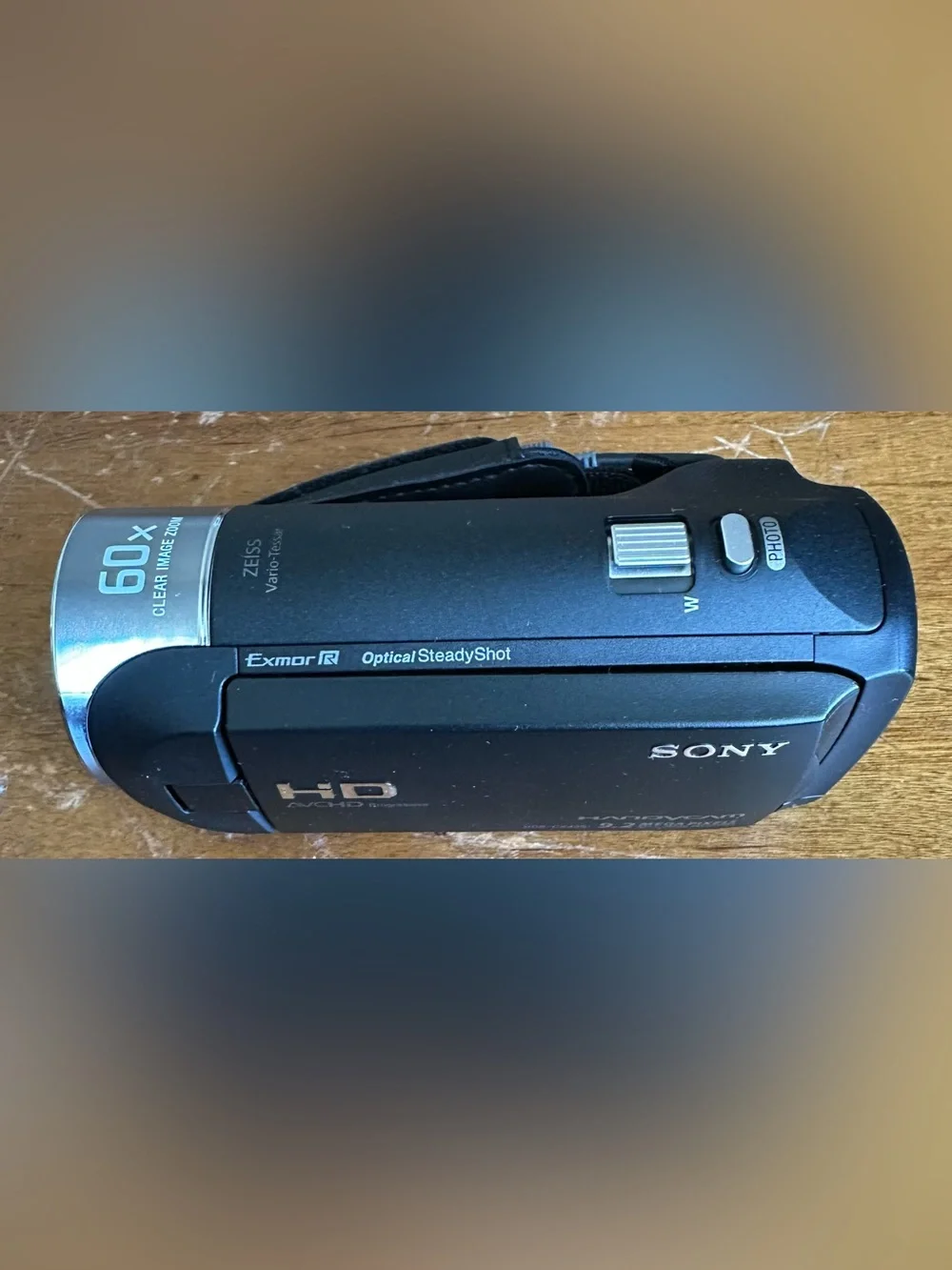 Sony HDR-CX405 Full 1080 HD 30x Optical Zoom 9.2MP CMOS Video Handycam Camcorder